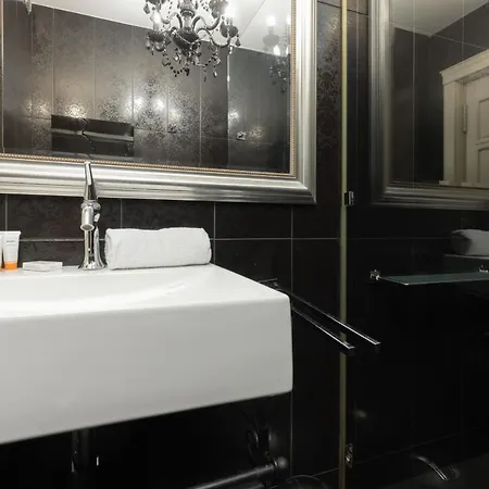 Blonia Wilanowskie By Renters Appartement
