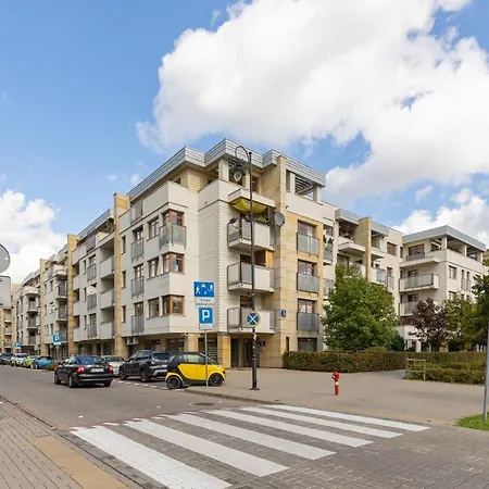 Apartamento Blonia Wilanowskie By Renters Varsovia