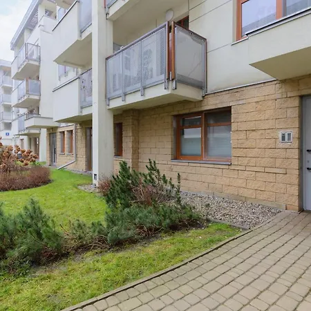 Blonia Wilanowskie By Renters Appartement