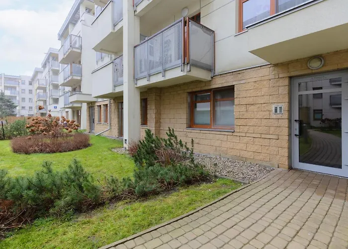 Blonia Wilanowskie By Renters Appartement